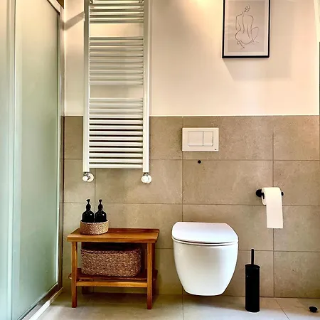 Apartment Via